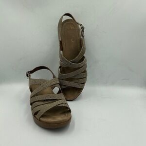 Dansko Stevie Sandals Strappy Wedge 40 Pewter Metallic Pebble Leather Slingback